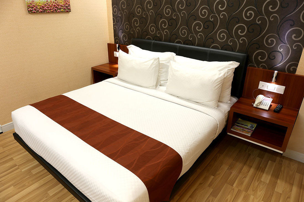 Citihub Hotel Джокьякарта Экстерьер фото